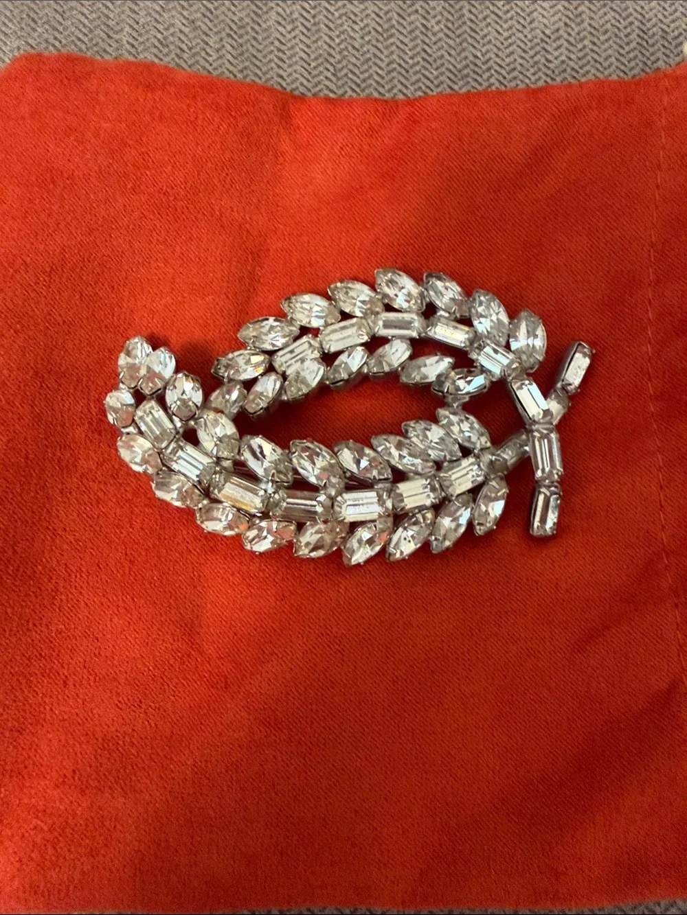 Anthropologie Vintage Style Crystal Leaf Cluster Brooch